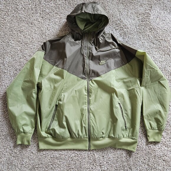Nike Mens Green Sportswear Long Sleeve Full Zip Pockets Hooded Windrunner Jacket - Picture 6 of 12